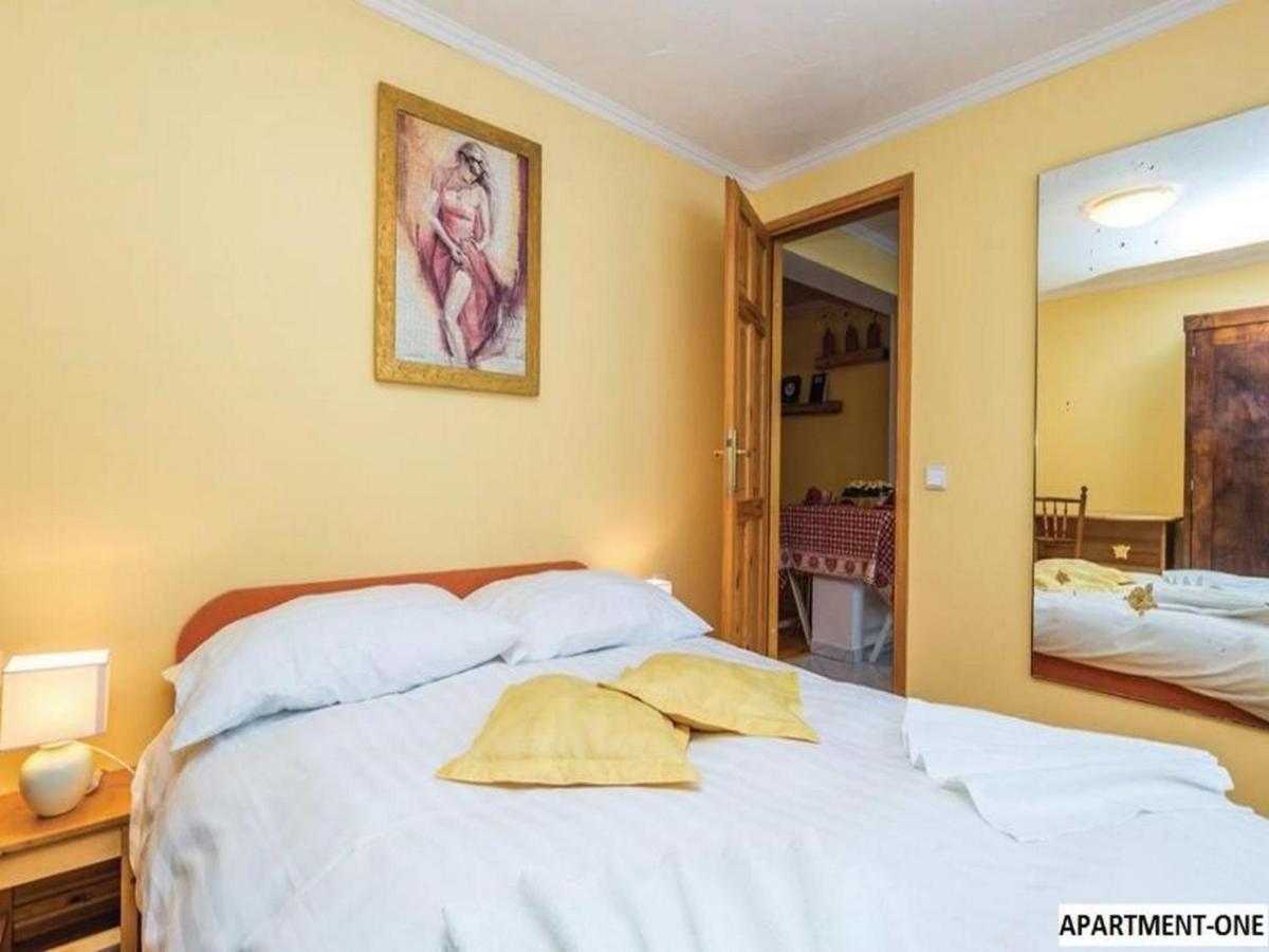 Apartment Monte Rosa Delnice Eksteriør bilde